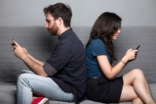 3 Common Reasons Your Relationship is Boring - With Solutions